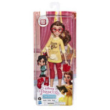 Papusa Printesa Belle Colectia Comfy Squad, Hasbro