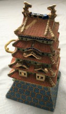 Veioza - portelan Japonia - coaja de ou - pictata manual - Pagoda