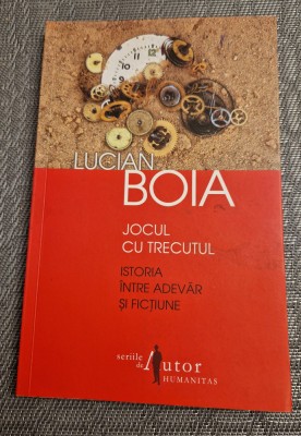 Jocul cu trecutul Lucian Boia foto