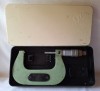 MICROMETRU - STAS Nr. 21325 - 76, produs vechi fabricat in Romania in perioada socialista, de intreprinderea Mecanica fina, in cutia originala