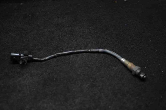 Sonda lambda VOLVO V60 2012 OEM: 025801710730751136 2108489
