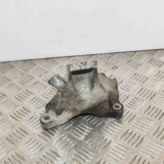 Suport motor dreapta AUDI A6 4F2, C6 2008 OEM: 4F0199308AB 2571924
