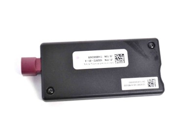 Amplificator de antena TESLA MODEL S 2014 OEM: 1032972-00-A foto