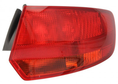 Lampa Stop Spate Dreapta Exterioara Am Audi A3 8P 2003-2008 8P4945096G foto