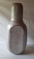 Bidon militar pentru apa - confectionat din metal usor (aluminiu), armata romana, probabil din al doilea razboi mondial, anii 1940