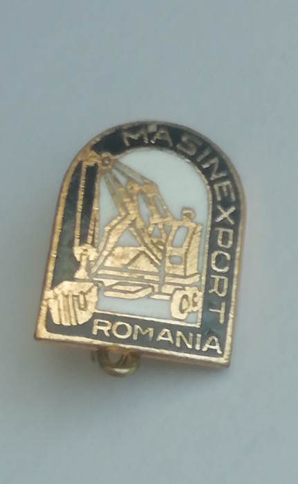 QW9 I 11 - Insigna - tematica industrie - inscriptia MASINEXPORT ROMANIA