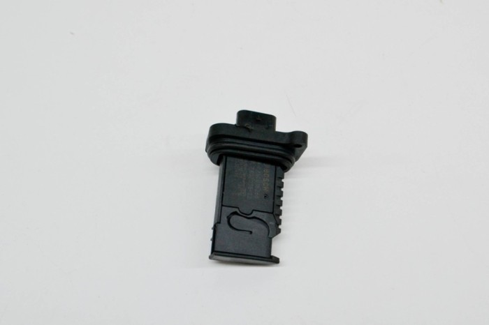 Debitmetru de aer BMW 3 Gran Turismo F34 2015 OEM: 7602038,0280218266 14734453