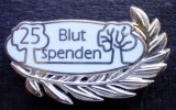 I.854 INSIGNA PIN GERMANIA 25 BLUT SPENDEN DONATOR DE SANGE, Europa