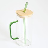 Pahar cu capac bambus, pai si maner din sticla colorata 350ml