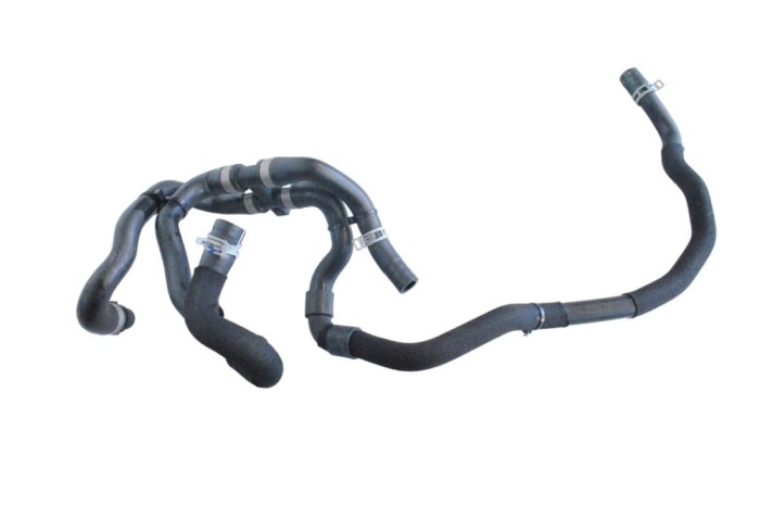 Furtun de lichid de răcire VOLVO XC40 536 2023 23797604