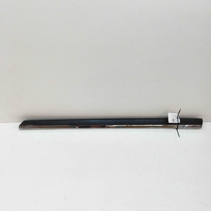 Bandou inferior ușă st&acirc;nga spate VW PASSAT Variant B8 3G5 2021 OEM: 3G0854949K