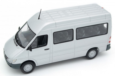 Macheta Oe Mercedes-Benz Sprinter 1:43 Argintiu B67871065 foto