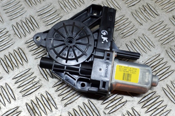 Motor macara geam ușă st&acirc;nga spate VOLVO V60 2015 OEM: WR12-720,966264-102 13782895