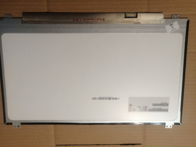 Display Laptop B173rtn02.2 .1 .0 NT173WDM-N11, 17.3 inch, 30 pini, slim 1600x900 foto