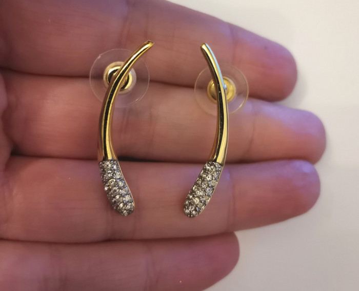 Cercei-lungi placati cu aur 18k si cristale swarovski