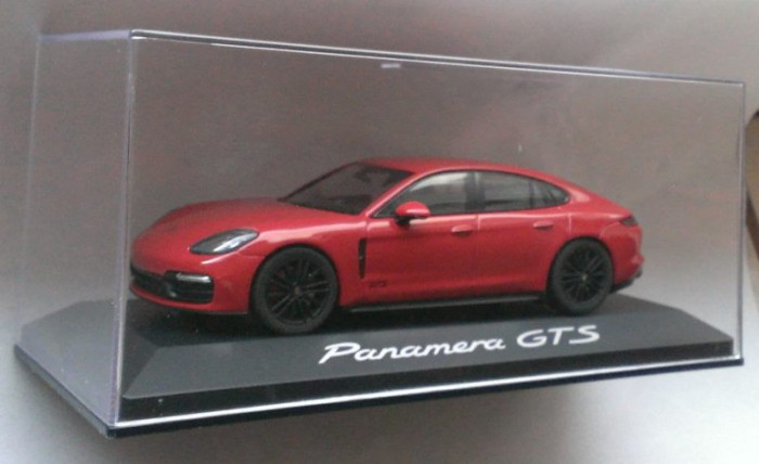 Macheta Porsche Panamera GTS MK2 2016 - Herpa 1/43 (Ed. Reprezentanta)