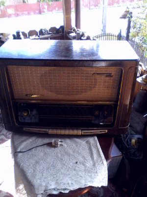 Vechi Radio pe lampi Grundig Type 4040 W/3D an 1954 foto