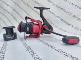 Mulineta WindbBlade FOLK Feeder RED RE6000 8 rulmenti tambur Long Cast, Baracuda