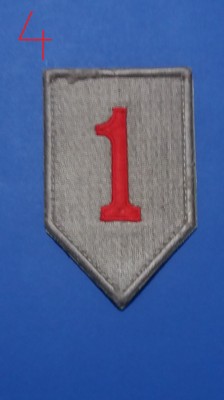 C7 40 - Ecuson tematica militara - Italia - piesa de colectie! foto
