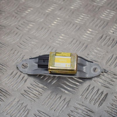 Senzor de impact dreapta spate TOYOTA PRIUS Hatchback _W2_ 2004 OEM: 89833-47030 2704550 foto