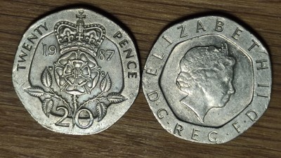 Anglia Marea Britania set 2 x 20 pence 1987 + 2000 busturi diferite Elisabeta foto