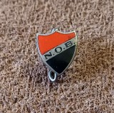 Insigna (model vechi) fotbal - Club Atl&eacute;tico Newell's Old Boys (Argentina)