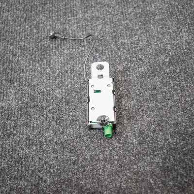 Amplificator de antena OPEL ASTRA K 2017 OEM: 13383702421251063 3947943 foto