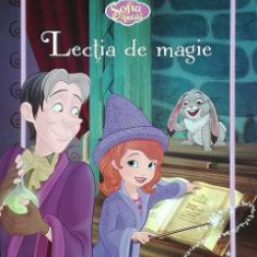 Disney Sofia Intai - Lectia de magie - Carte gigant