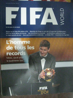 Revista de fotbal - FIFA world (ianuarie/februarie 2013) foto