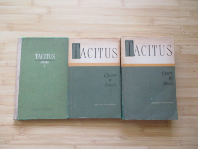 TACITUS - OPERE - numai 2VOLUME-1 SI 2 (ISTORII) foto