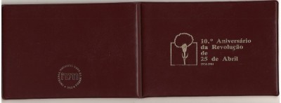 SV * Portugalia 25 ESCUDOS 1974 - 1984 * FOLDER * 10 Ani de la Revolutie UNC foto