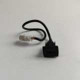 USB MERCEDES-BENZ C W204 2013 OEM: A1728200515 | 32630910