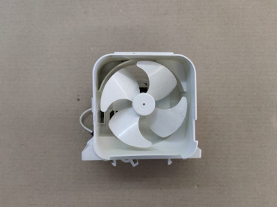 ventilator,modul ventilare combina frigorifica Whirlpool WBV3387 / C60 foto