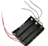Carcasa 3x 18650 cu fire pentru fiecare slot in parte permite conectare in serie sau paralel