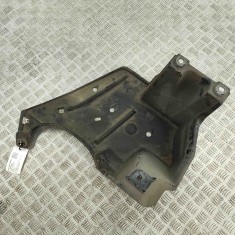 Scut motor dreapta spate AUDI A6 Avant 4G5, C7, 4GD 2015 OEM: 4G0825219B