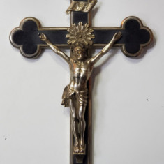 Rastignirea lui Iisus, Crucifix din metal argintat si insertie de lemn, cca. 1900