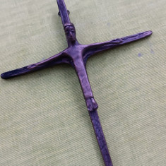 Crucifix vechi din bronz