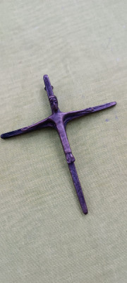 Crucifix vechi din bronz foto