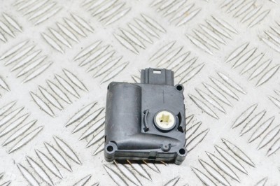Motoras clapetă aeroterma AUDI A8 D3 4E2, 4E8 2003 OEM: 0132801323 13937076 foto
