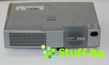 HITACHI CP-X275 projector