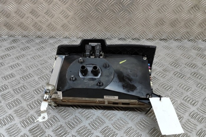 Alt modul de control TESLA MODEL 3 2019 OEM: 10468367-00-A,1465773-01-D,1462554-01-H,1527963-01 30483211
