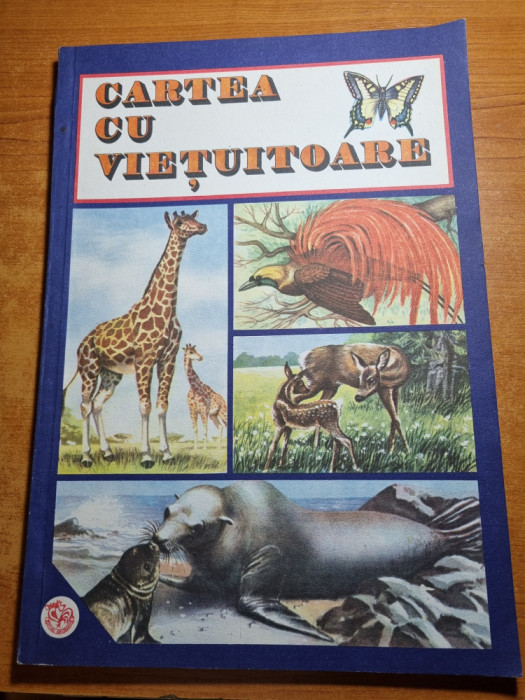 carte pentru copii - cartea cu vietuitoare - din anul 1989