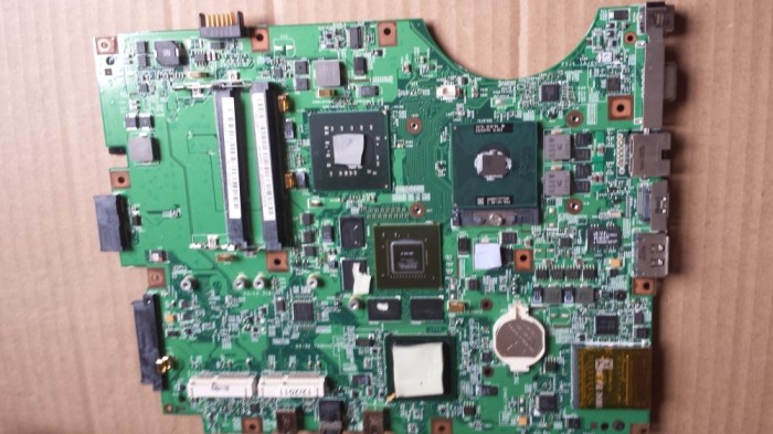 Placa de baza laptop Medion Akoya p6613 97110 MD97110 P6612 48.4af01.021 ca NOUA