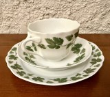 SET DE 3 PIESE DIN PORTELAN HUTSCHENREUTHER- SERIA MARIA THERESIA- WEINLAUB