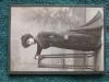 Fotografie celebru atelier High Life -S. Korn , Bucuresci , anii 1910 -1920 ,dimensiune 16cm x11 cm .Doamna in tinuta