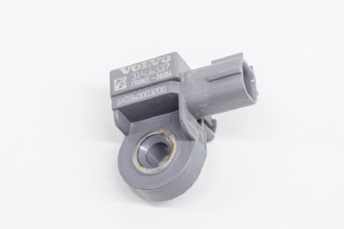 Senzor de impact dreapta față VOLVO V40 Hatchback 2014 OEM: 31406537 | 11399578