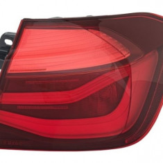 Stop, lampa spate BMW Seria 3 (F30/F80), 08.2015-12.2019 model M-SPORT, SEDAN, partea Dreapta, HELLA, LED; fumuriu; exterior; fara marcaj &quot;BMW&q