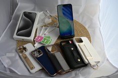 iPhone 15 Pro Max 256GB White, ca nou, 89% bat, full box + accesorii