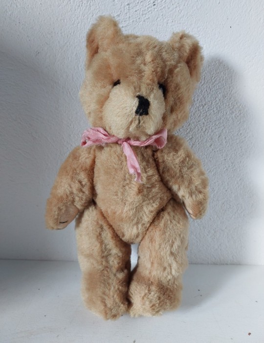 Urs, Ursulet, jucarie veche vintage de plus tip blanita mohair, ochi de sticla, anii 60, 26cm, articulat