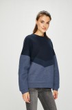 Review - Bluza